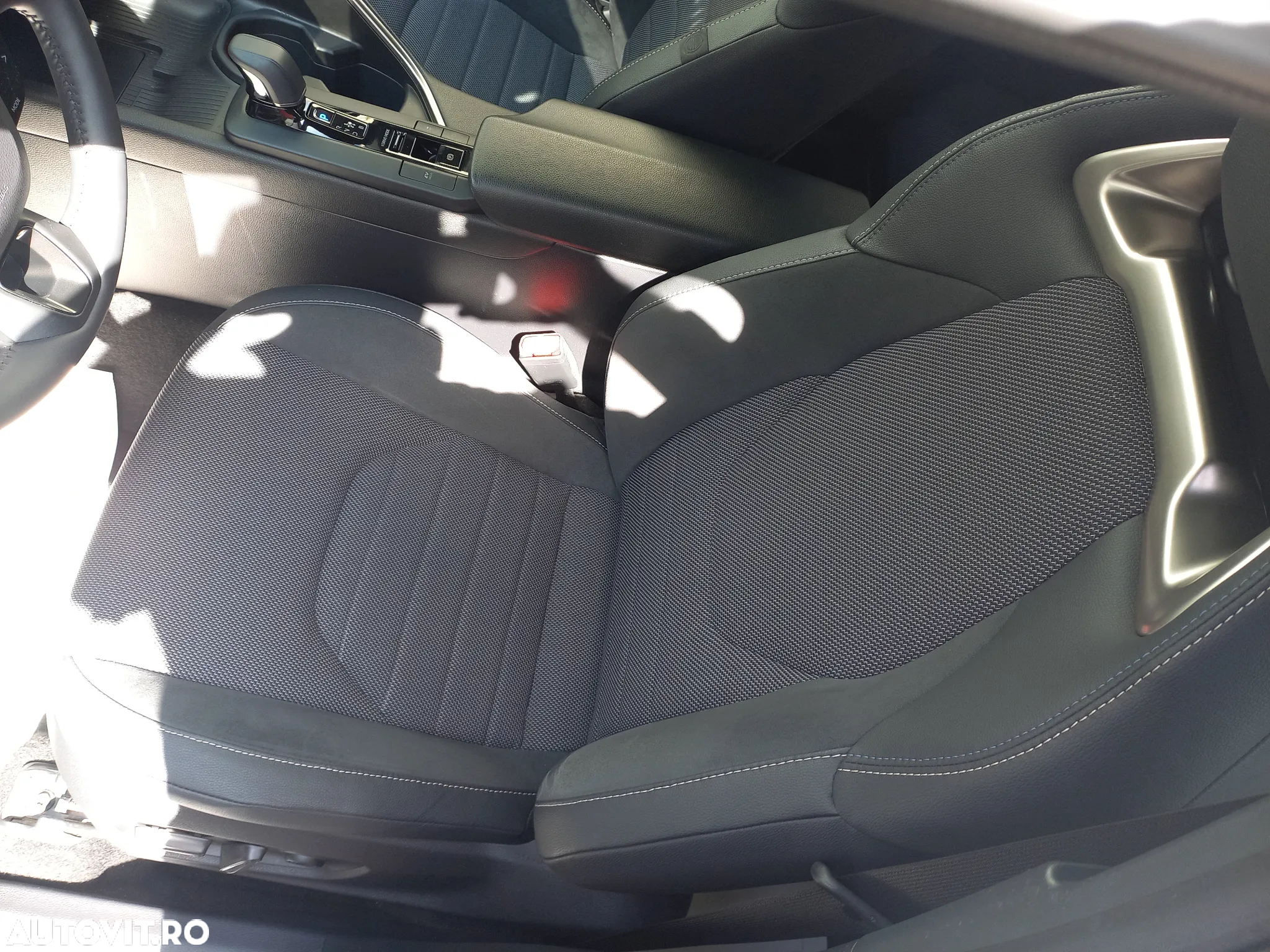 Toyota C-HR - 18