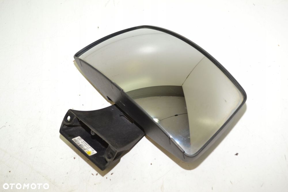 MERCEDES ATEGO ACTROS LUSTERKO RAMPOWE A0028103716 - 2