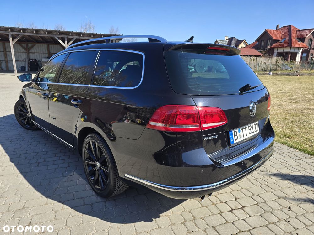 Volkswagen Passat - 5