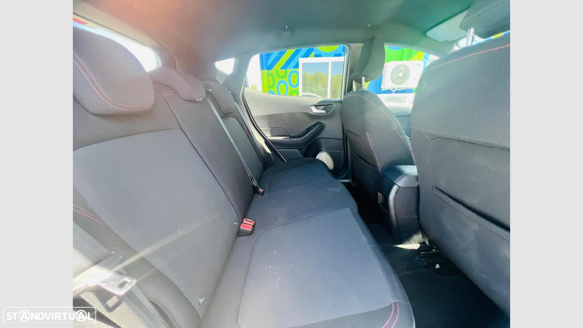Ford Fiesta 1.0 EcoBoost ST-Line - 13