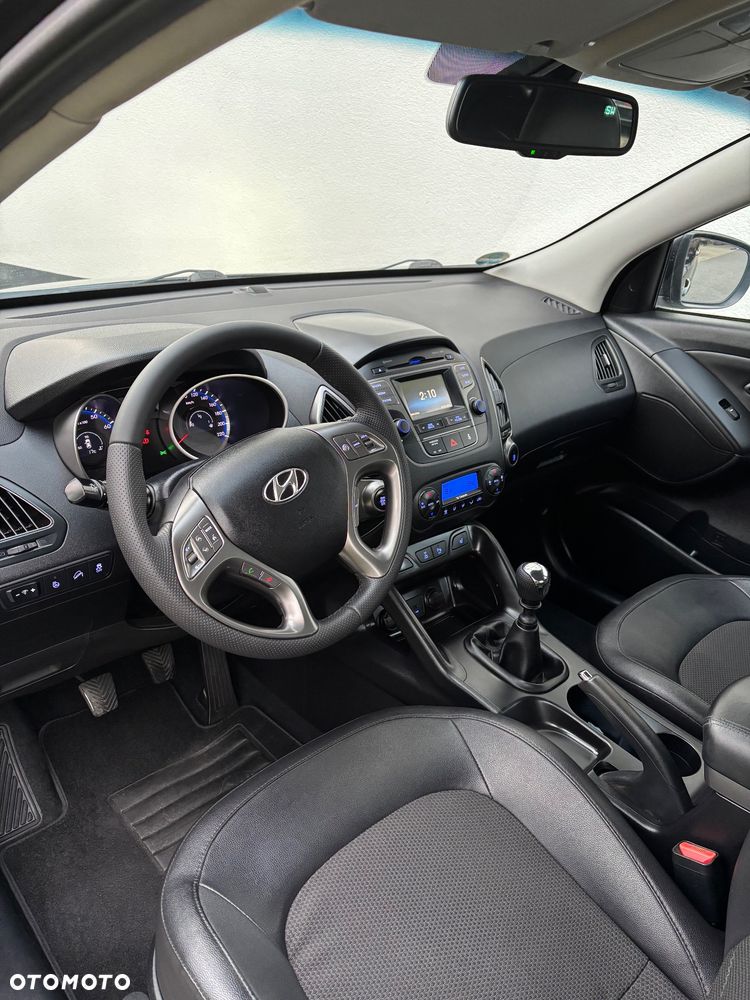 Hyundai ix35 2.0 4WD Style - 18