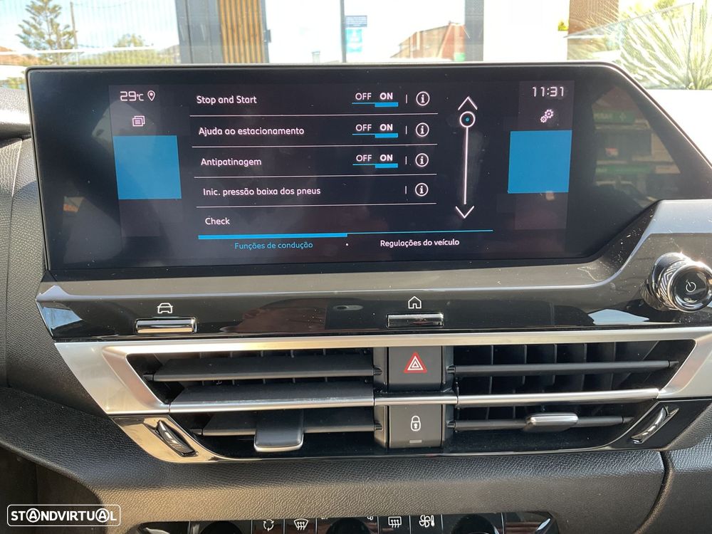 Citroën C4 1.2 PureTech Feel - 31