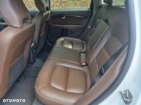 Volvo XC 70 - 13