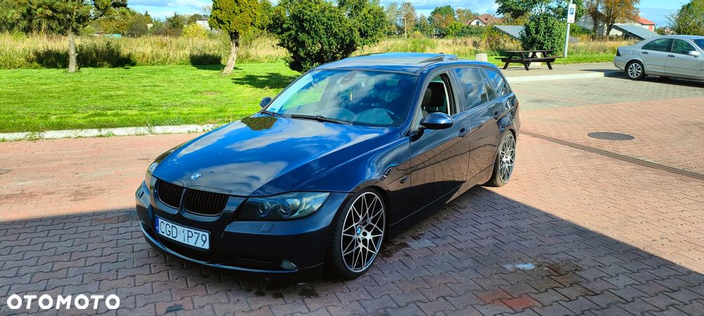 BMW Seria 3 320d - 1