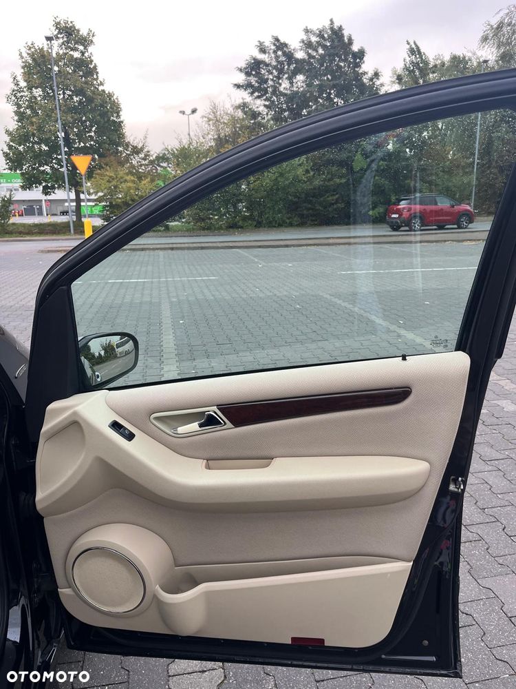 Mercedes-Benz Klasa A 170 Elegance - 19