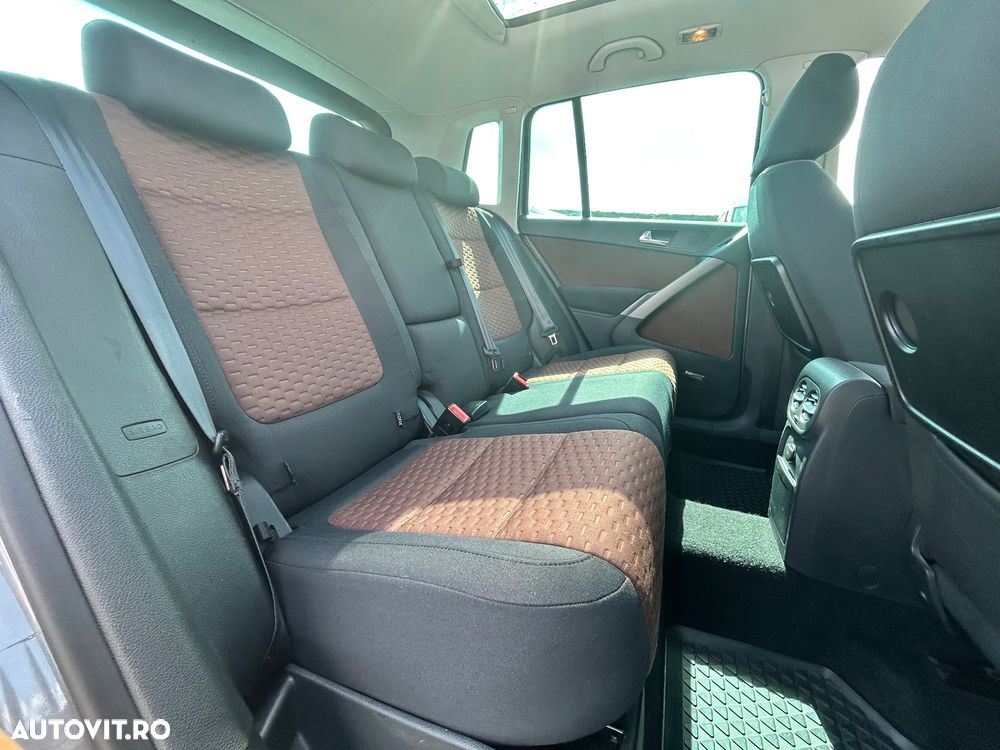 Volkswagen Tiguan 2.0 TDI DPF 4Motion Track&Field - 24