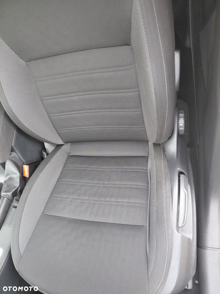 Skoda Octavia 1.6 TDI Ambition - 19