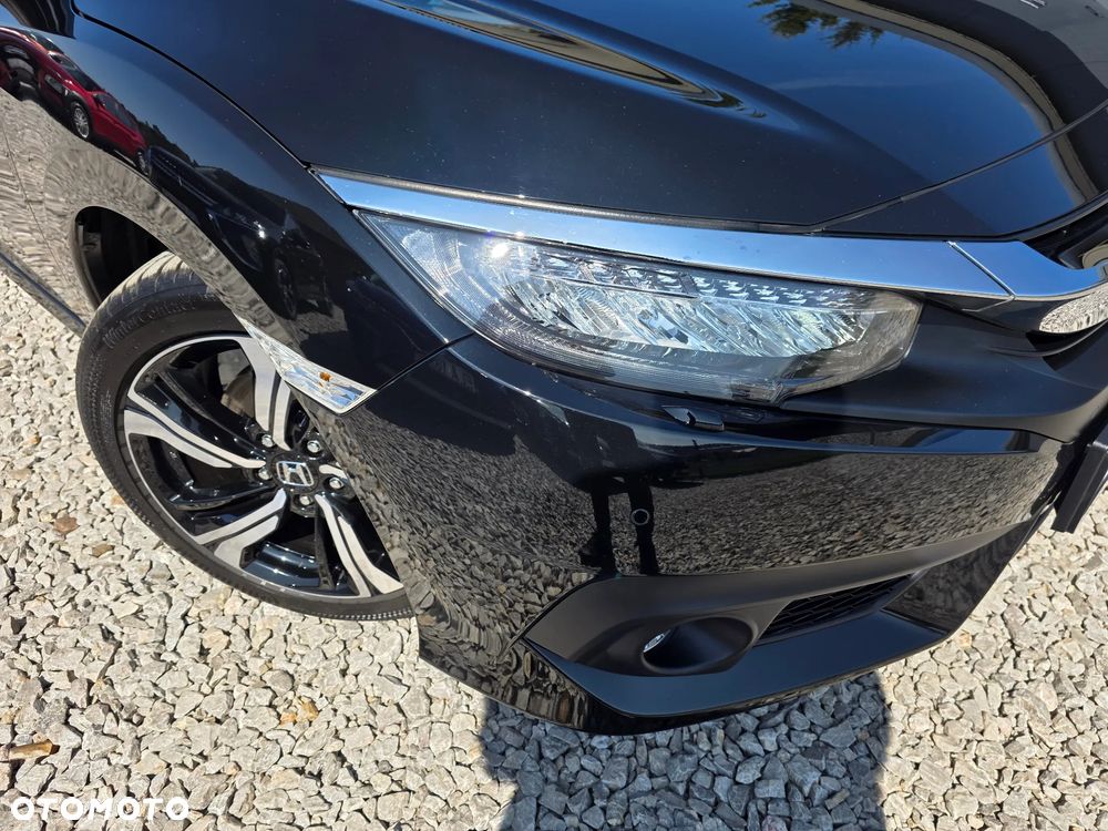 Honda Civic 1.5 i-VTEC Turbo CVT Executive - 10