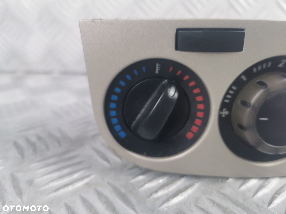 Panel klimatyzacji Opel Corsa D 466119570 - 3