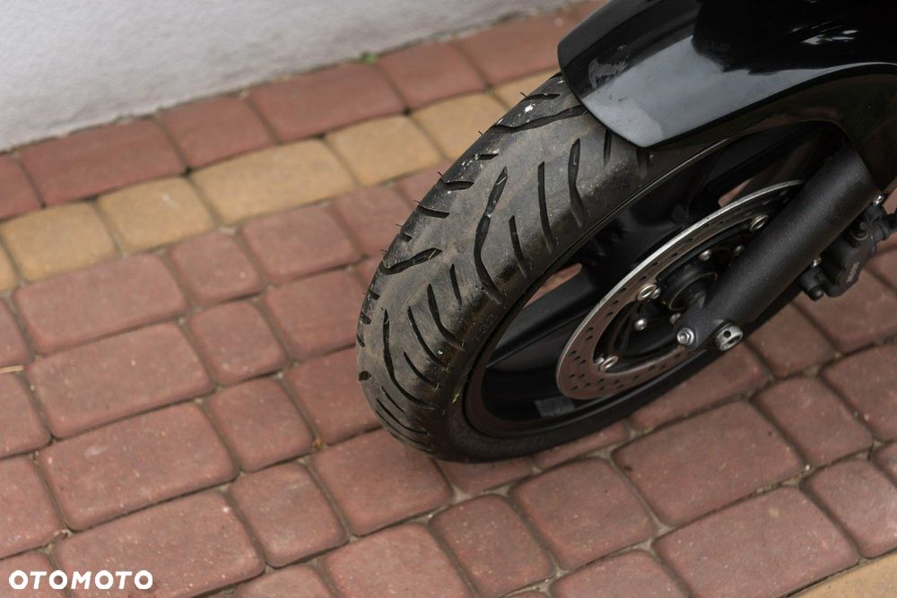 Honda CBF - 10