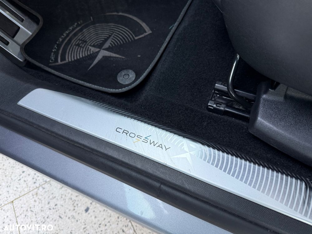 Peugeot 3008 PureTech 130 Stop & Start GPF EAT8 Crossway - 10