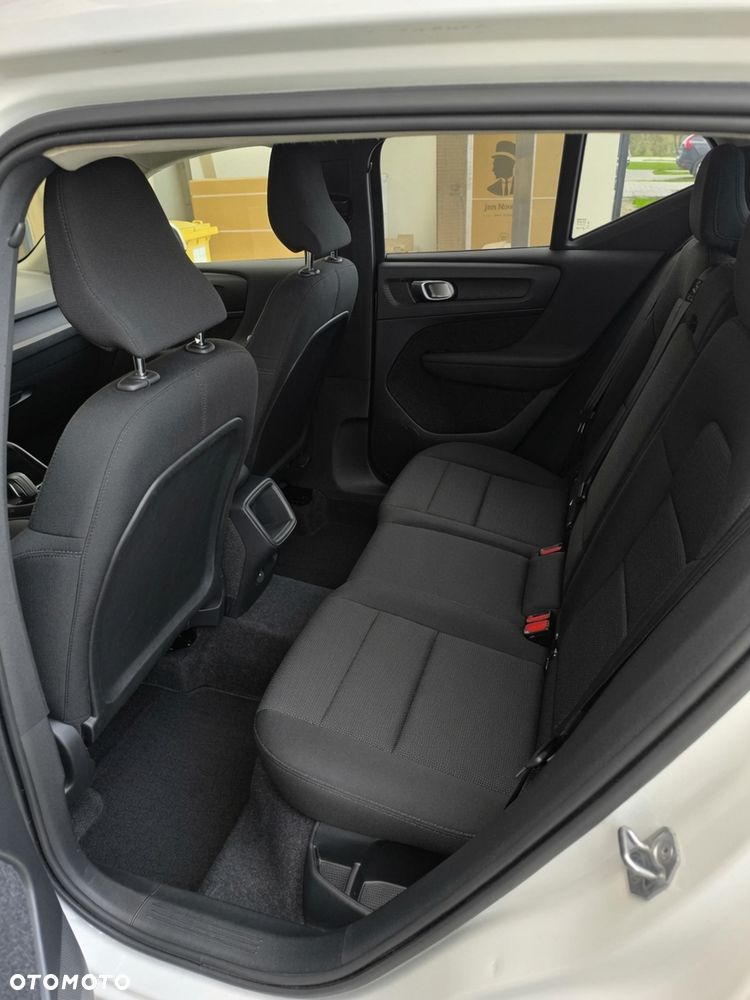Volvo XC 40 T3 Momentum - 11