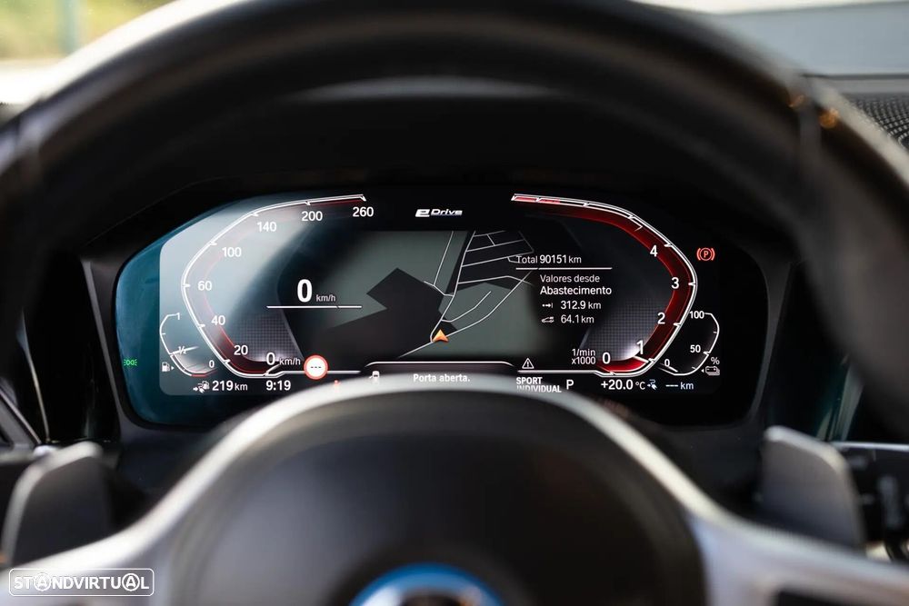 BMW 320 e Aut. M Sport - 30