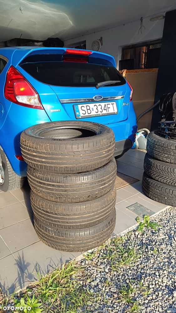 Ford Fiesta 1.0 EcoBoost STart-Stop Titanium - 28