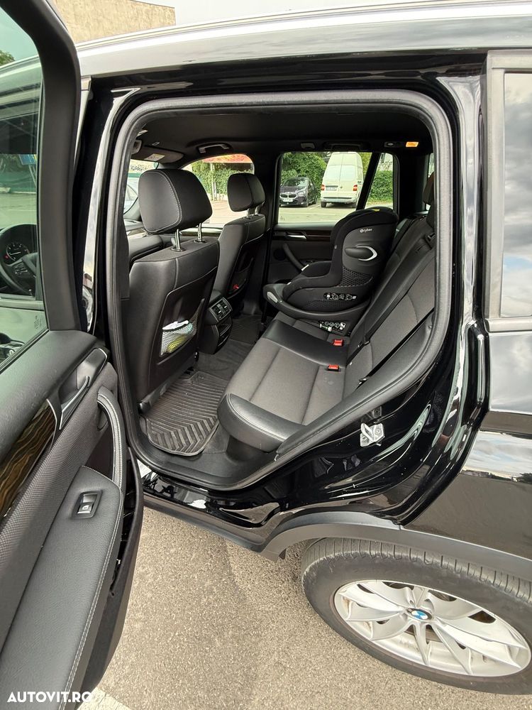 BMW X3 xDrive20d AT Advantage - 12