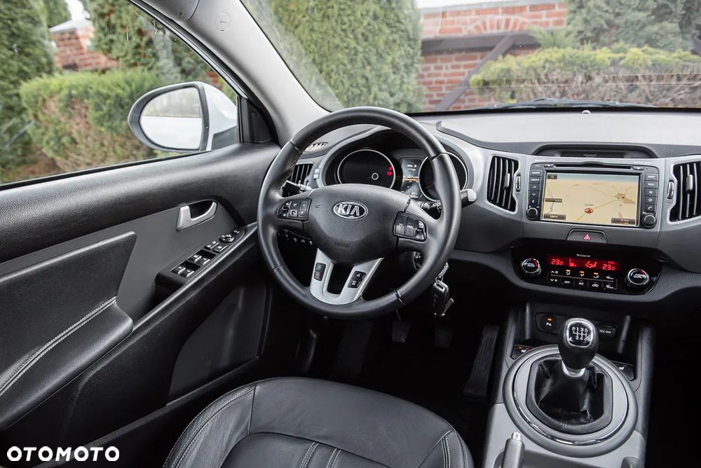 Kia Sportage 1.7 CRDI 2WD Attract - 27