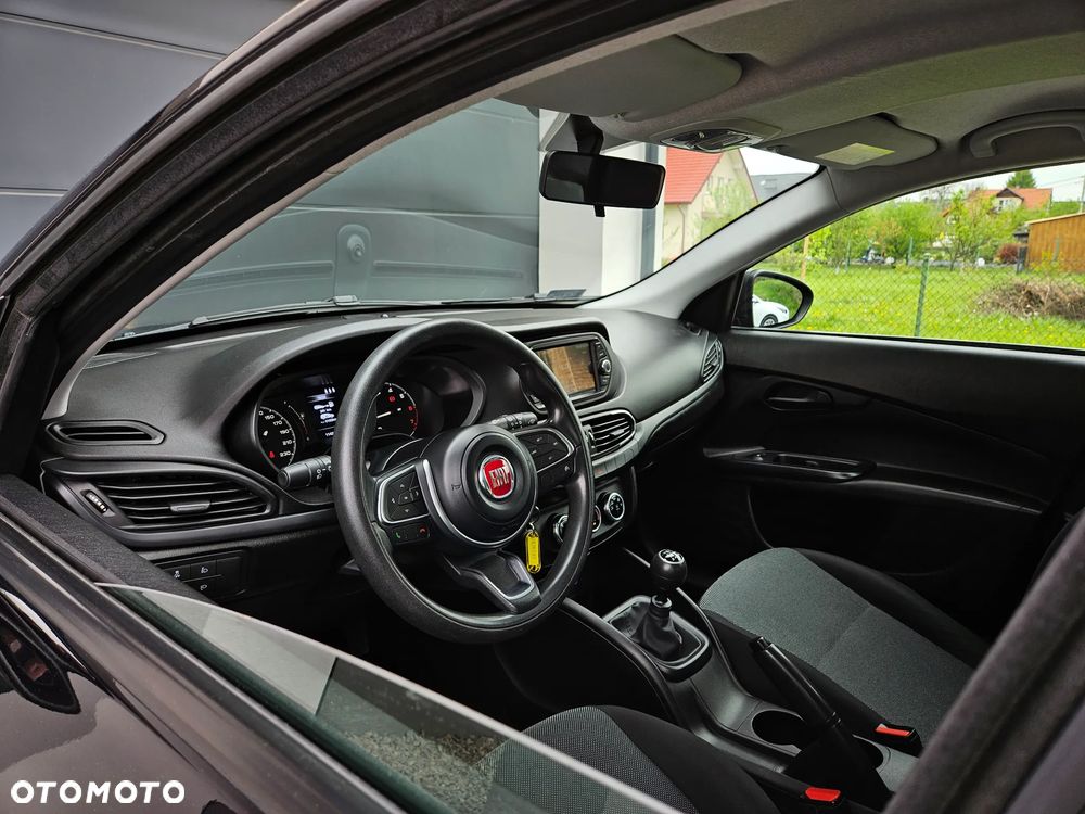 Fiat Tipo 1.4 16v Easy EU6d - 8