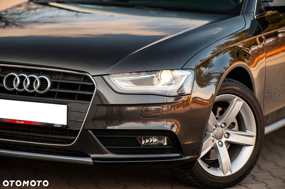 Audi A4 Limousine 1.8 TFSI S line Sportpaket - 40