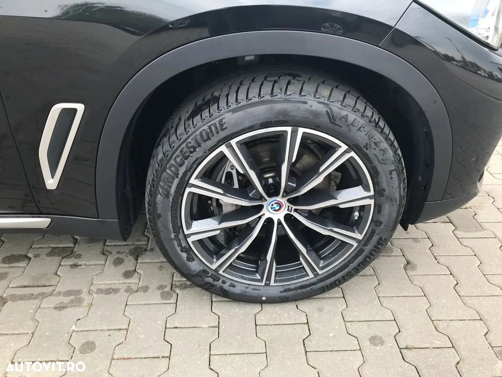 BMW X5 xDrive30d - 13