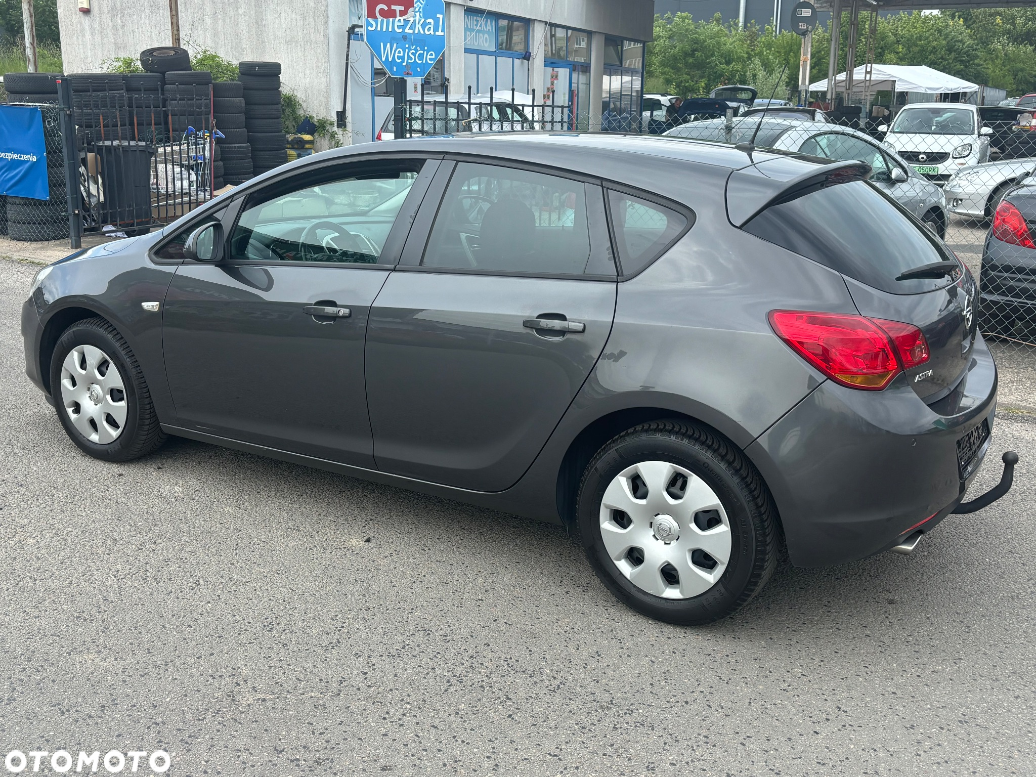 Opel Astra 1.4 Turbo Design Edition - 12