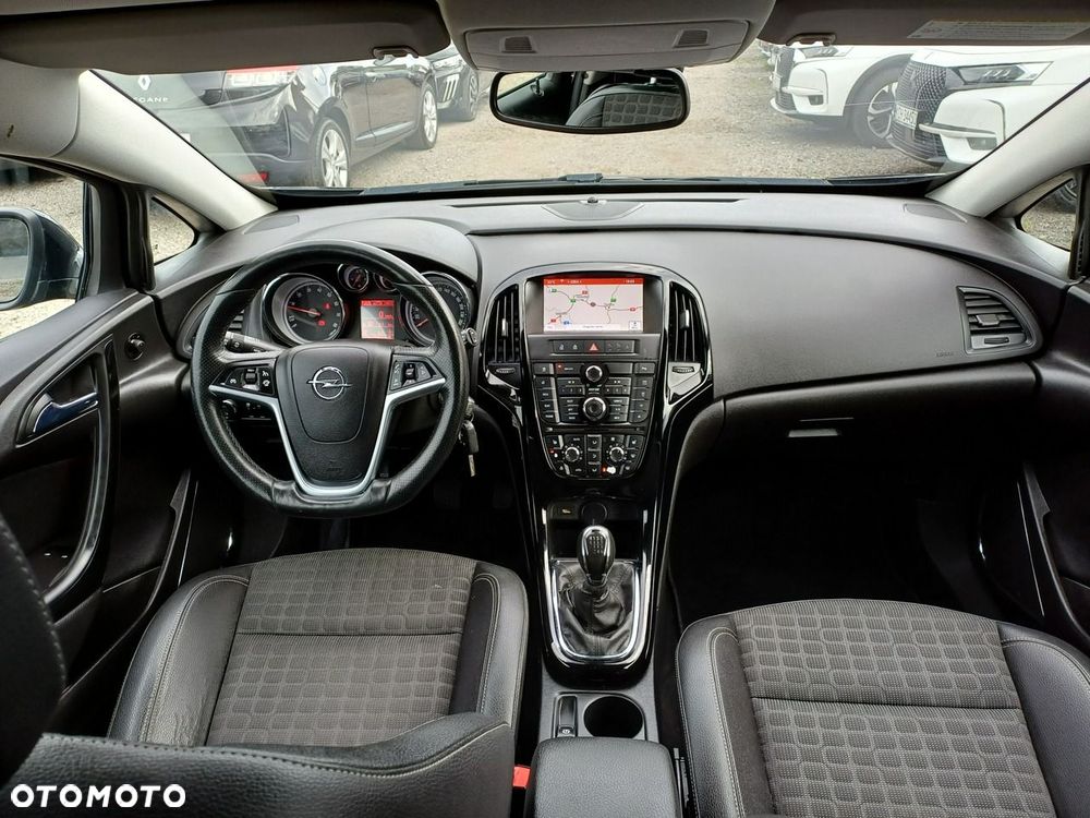 Opel Astra - 23