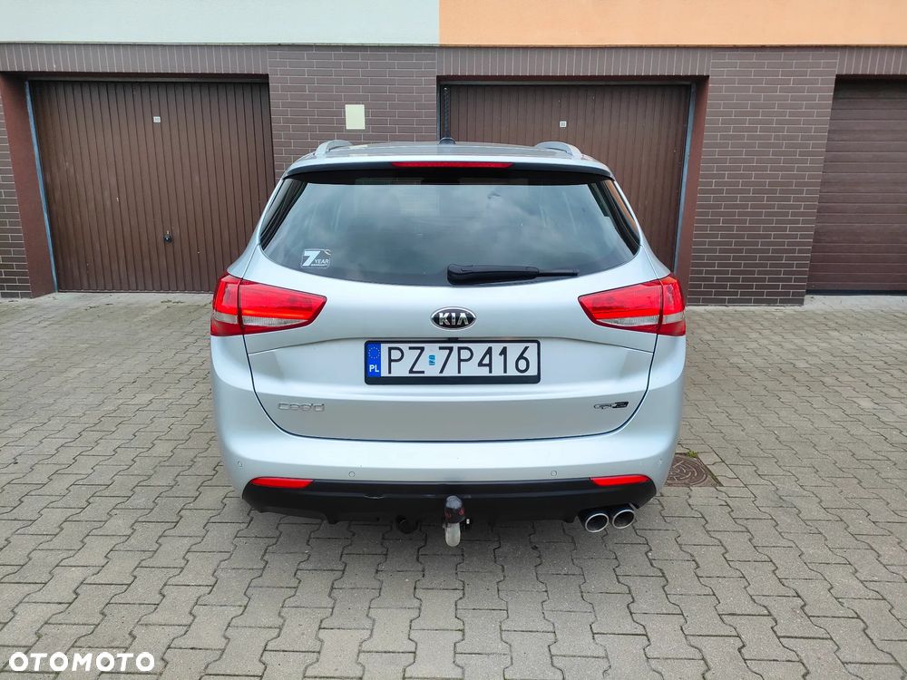 Kia Ceed 1.6 CRDi 136 ISG SW GT Line - 5