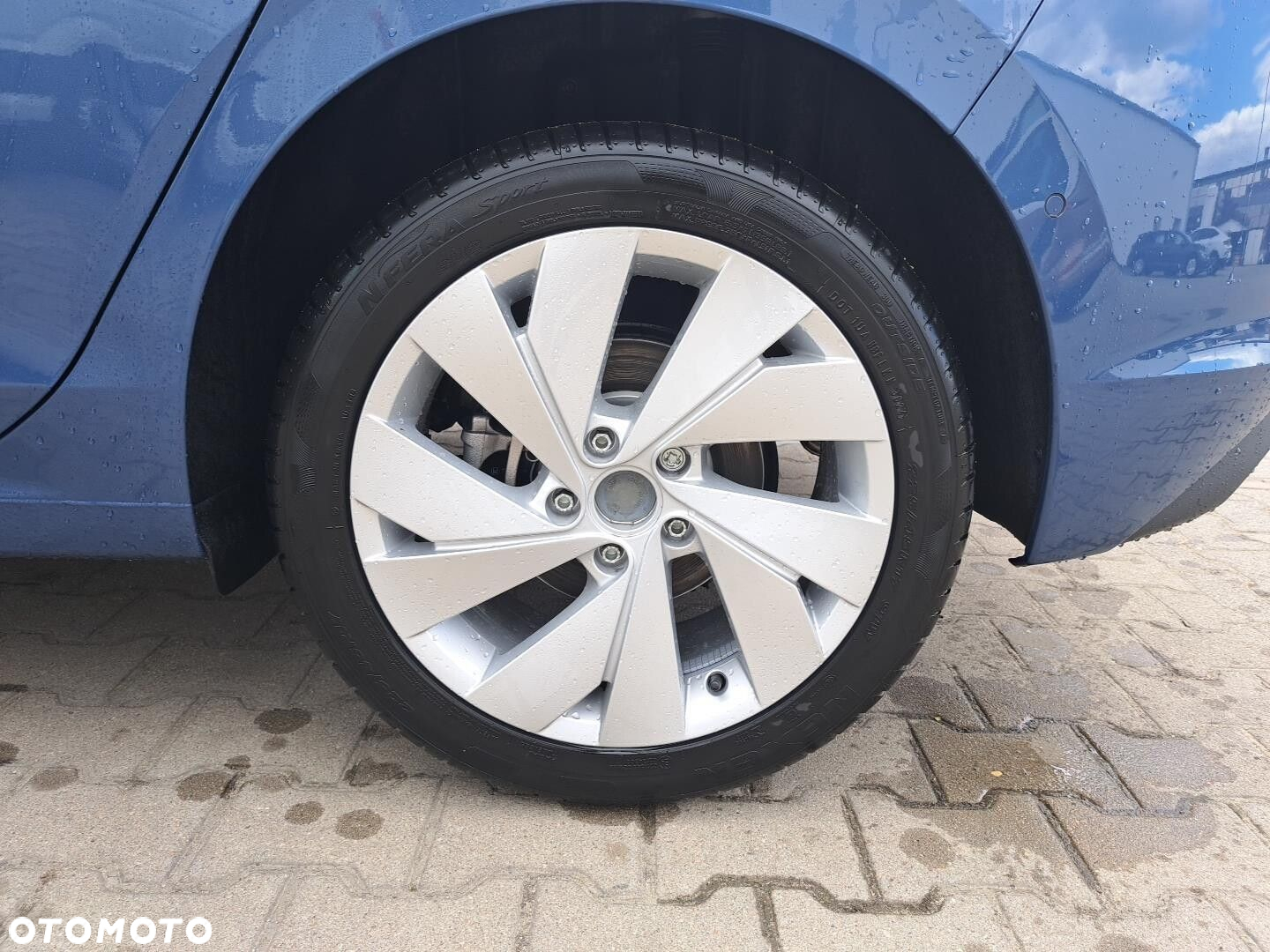 Volkswagen Golf - 18