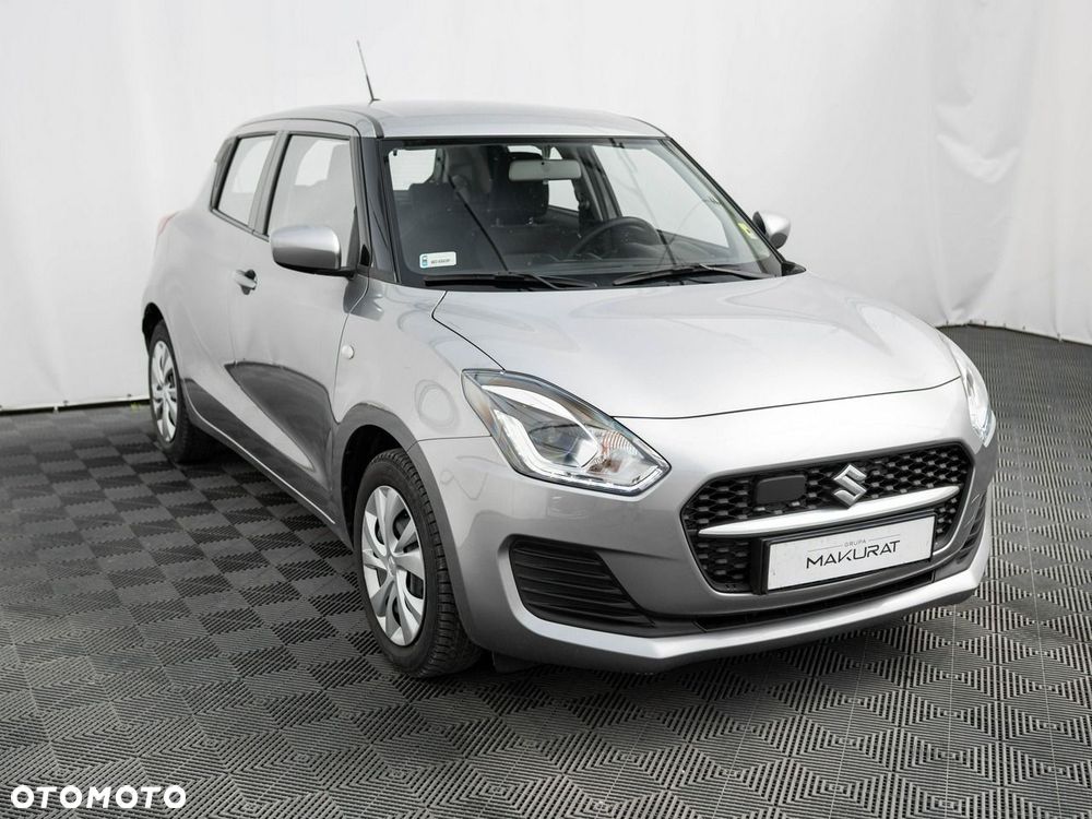 Suzuki Swift - 4