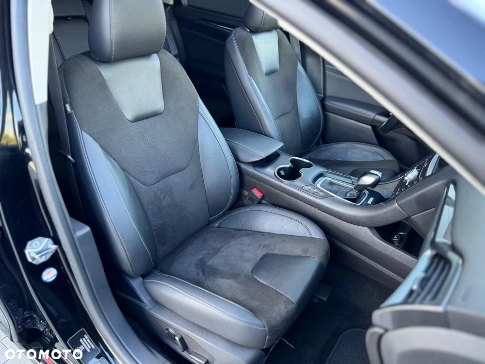 Ford Mondeo Turnier 2.0 Hybrid CVT - 29