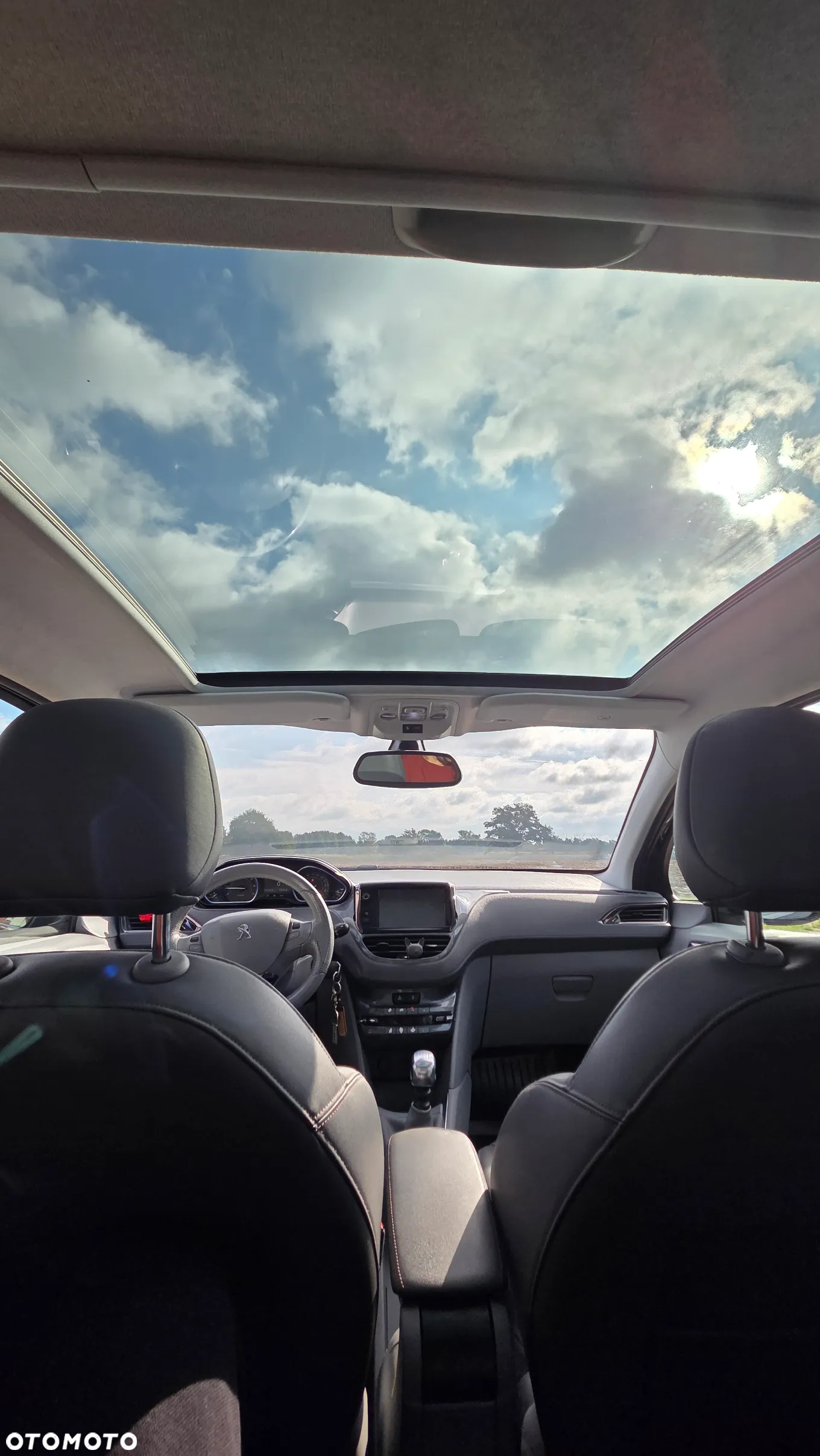 Peugeot 208 1.6 THP Allure - 9