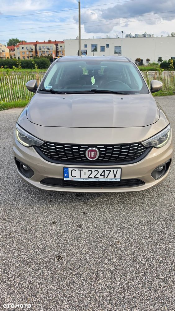 Fiat Tipo 1.4 T-Jet 16v Lounge - 3