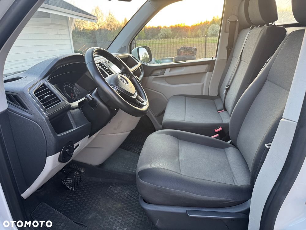 Volkswagen Transporter - 5