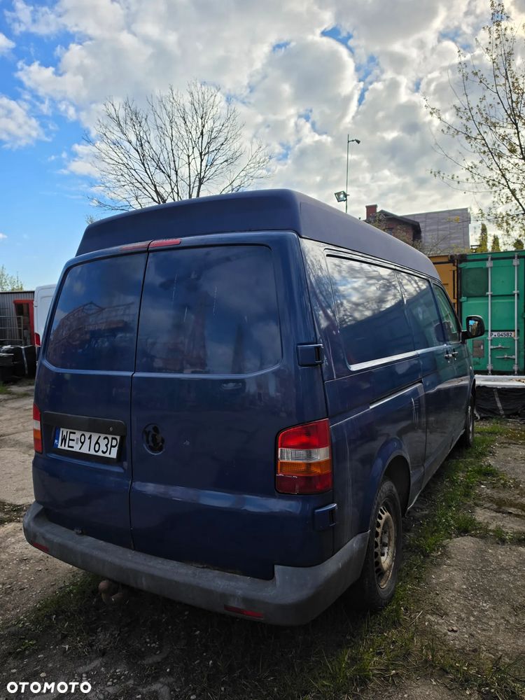 Volkswagen Transporter T5 - 3