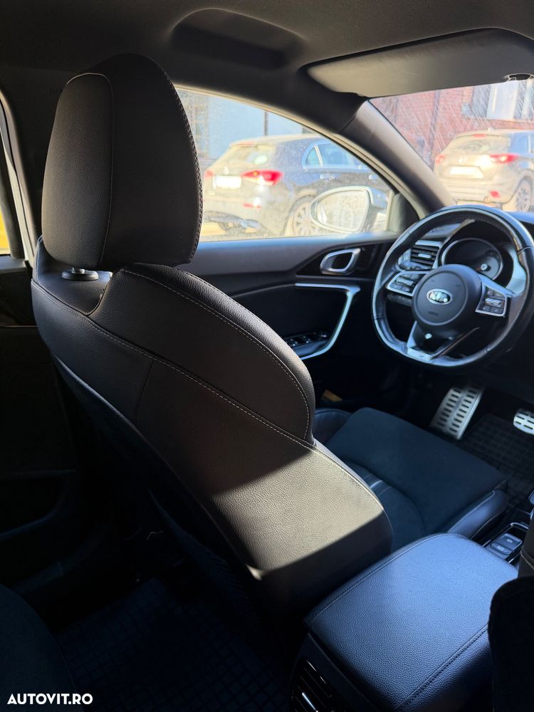 Kia Pro Ceed ProCeed 1.4 T-GDI 7DCT GT Line - 9