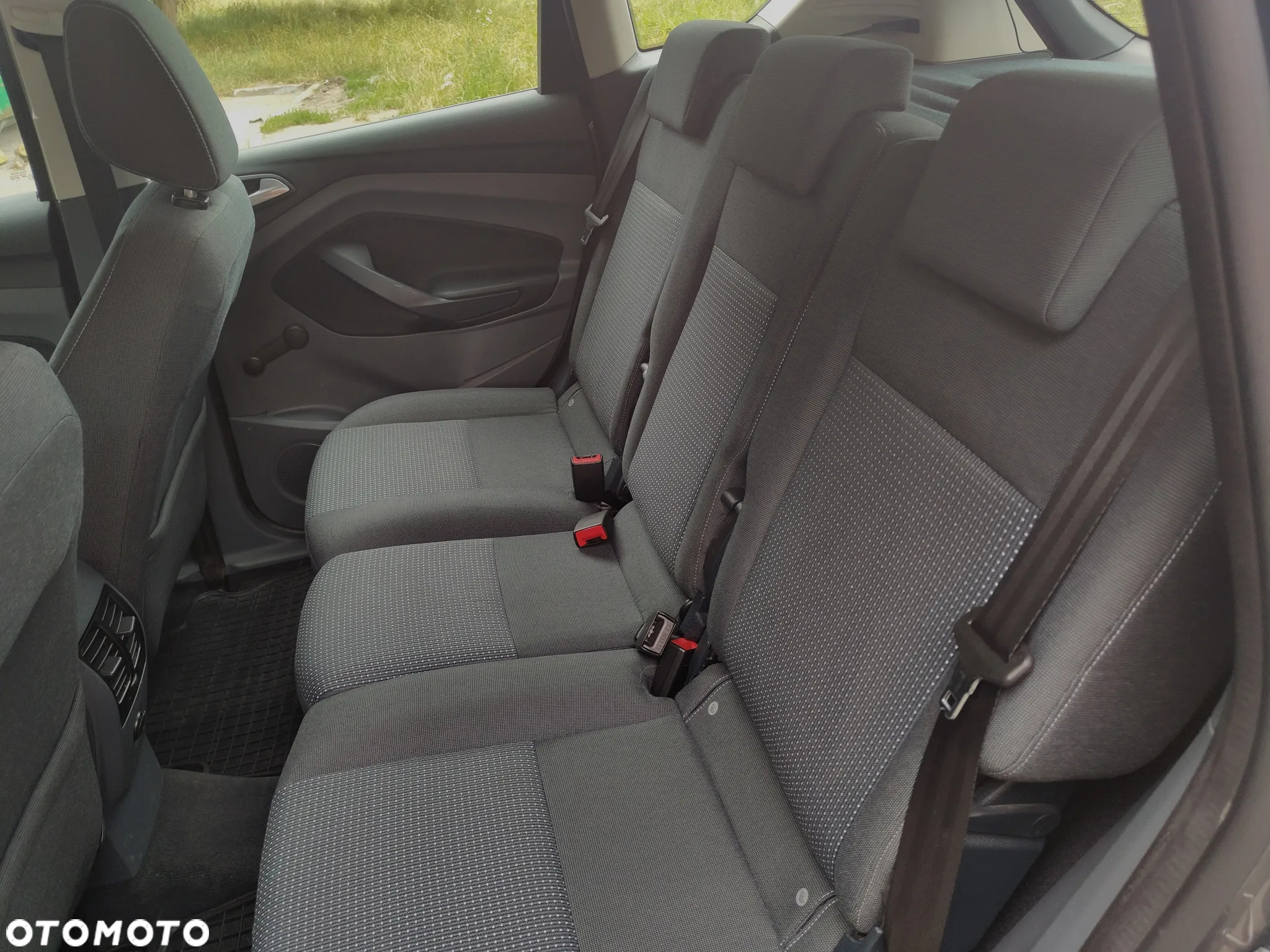 Ford C-MAX 1.6 Titanium - 17