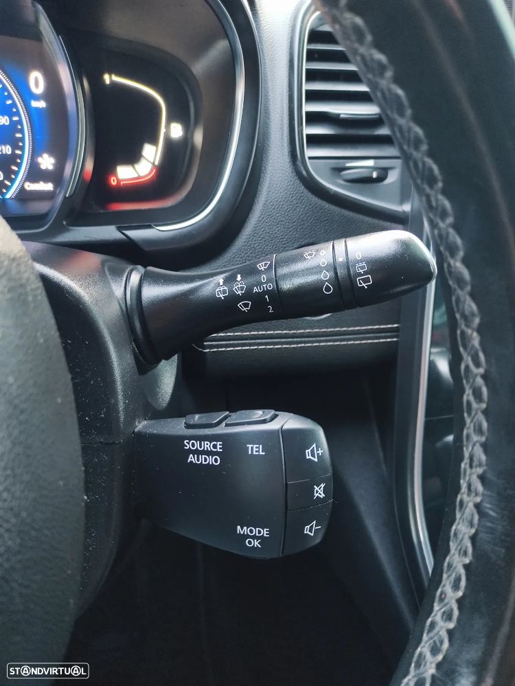 Renault Grand Scénic 1.6 dCi Bose Edition EDC SS - 27