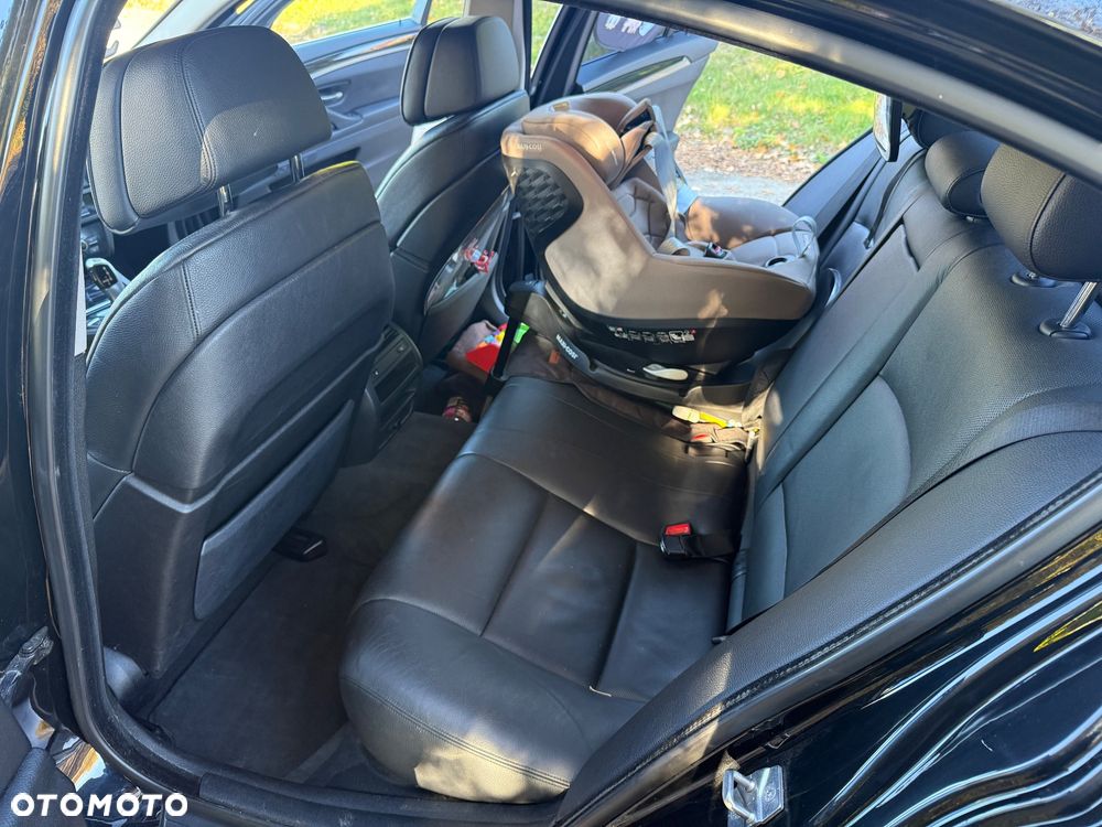BMW Seria 5 - 28