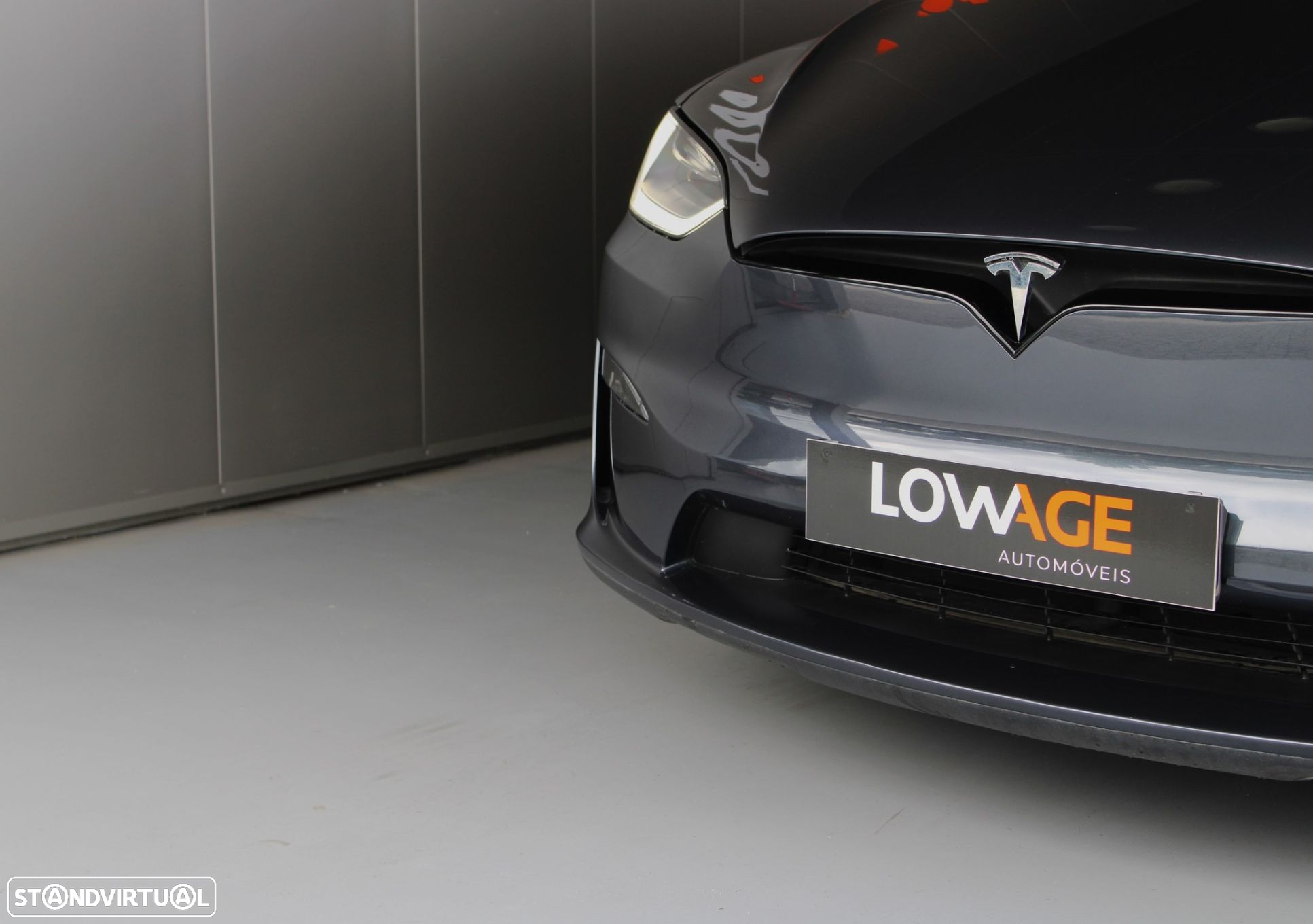 Tesla Model X Long Range AWD - 36