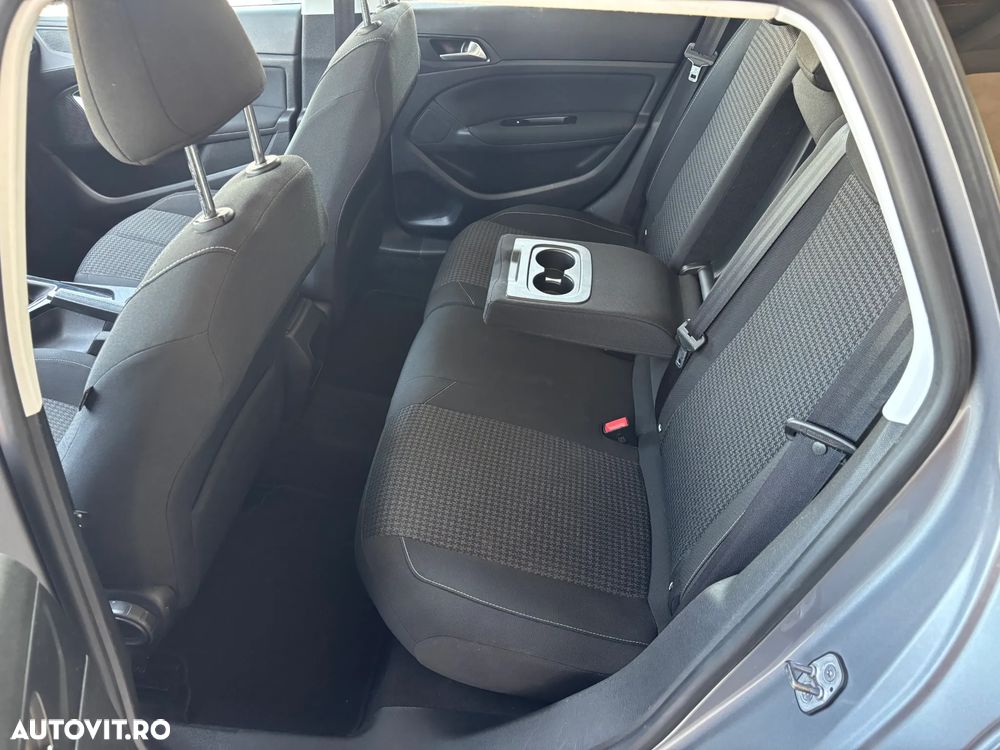 Peugeot 308 - 28