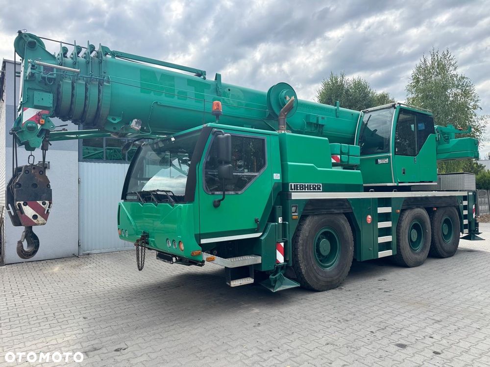 Liebherr LTM 1055-3.2 - 1