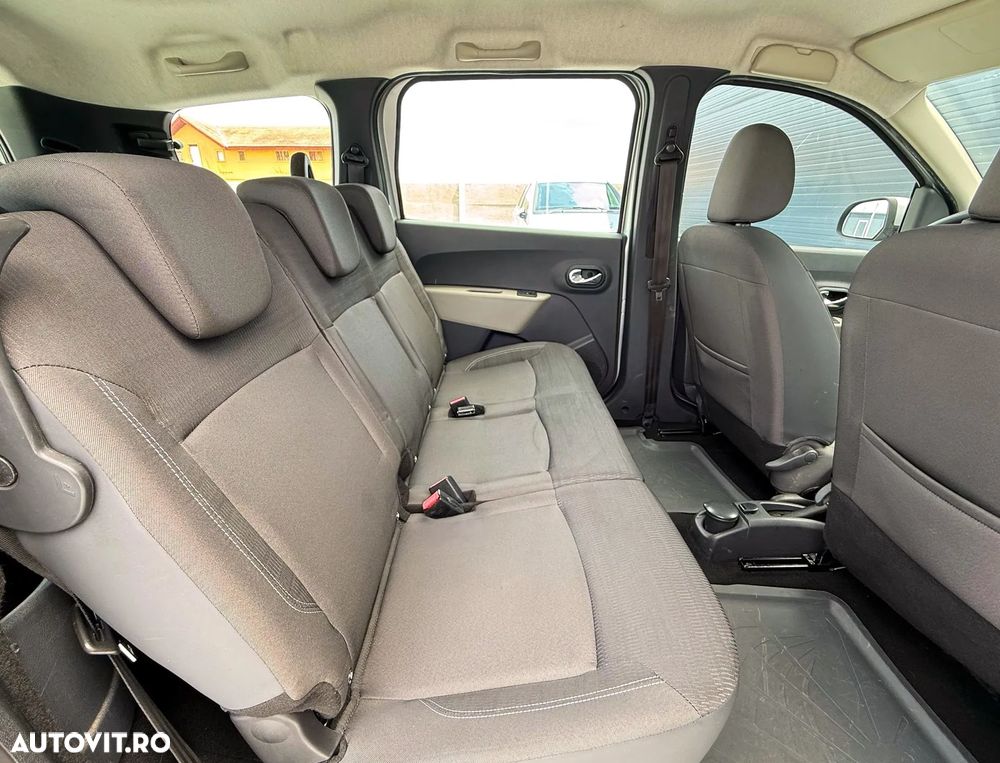 Dacia Lodgy dCi 110 Prestige - 19