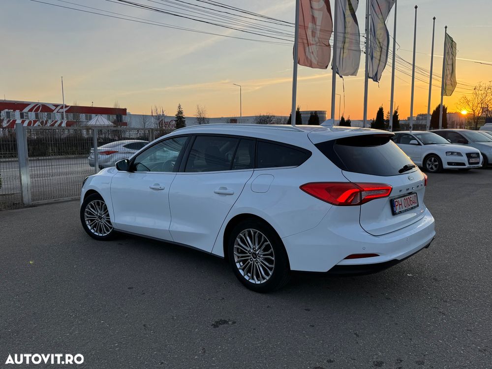 Ford Focus 1.5 EcoBlue Start-Stopp-System TITANIUM - 23