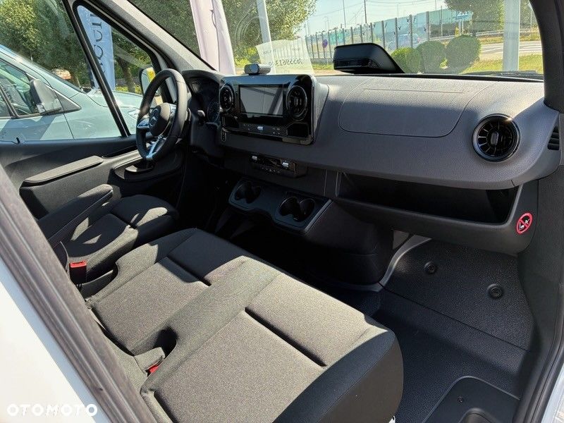 Mercedes-Benz SPRINTER 317 CDI Furgon PRO L3H2 - 13