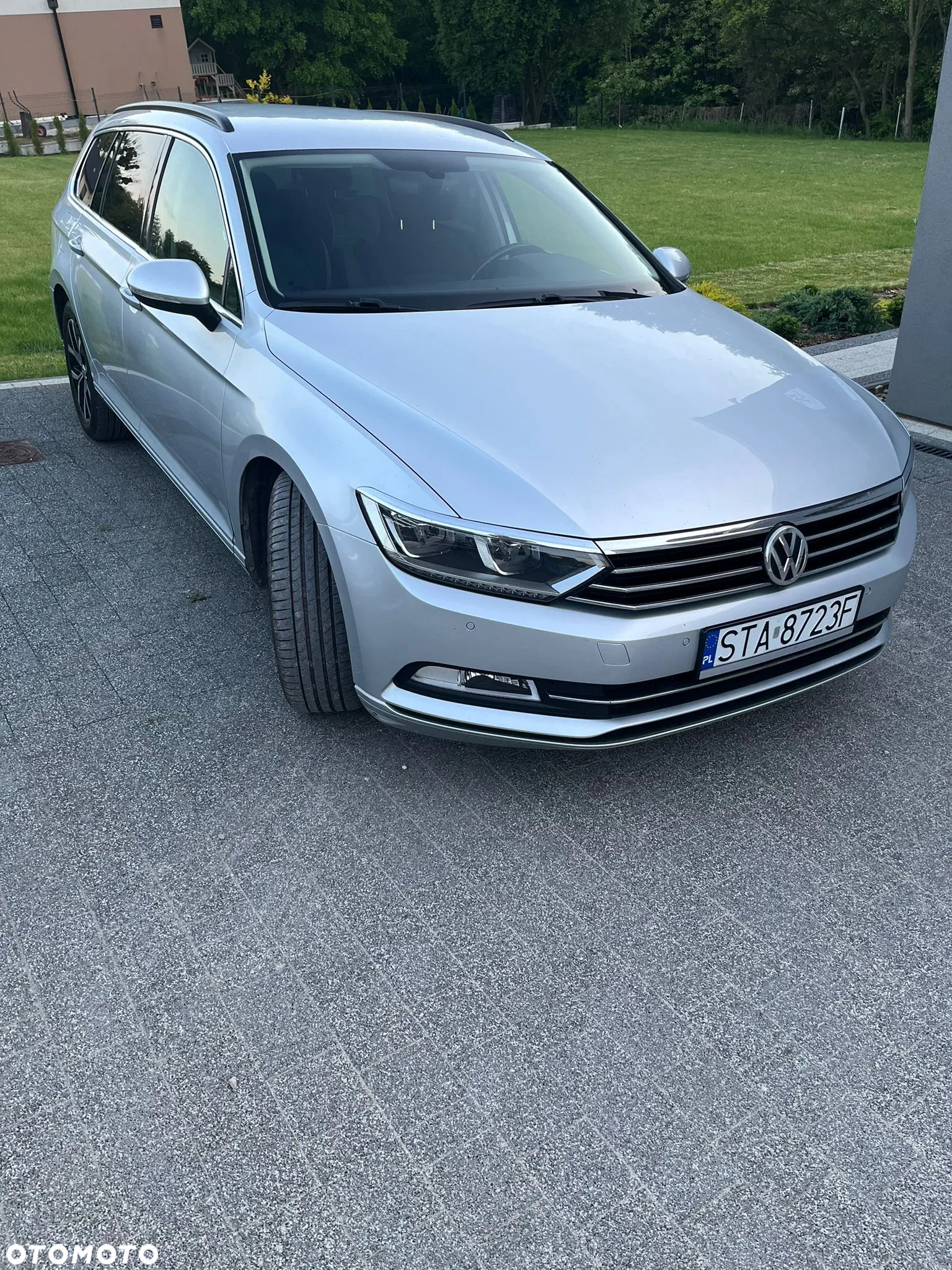 Volkswagen Passat 2.0 TDI BMT Comfortline - 12