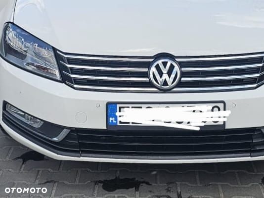 Volkswagen Passat 2.0 TDI Comfortline - 13