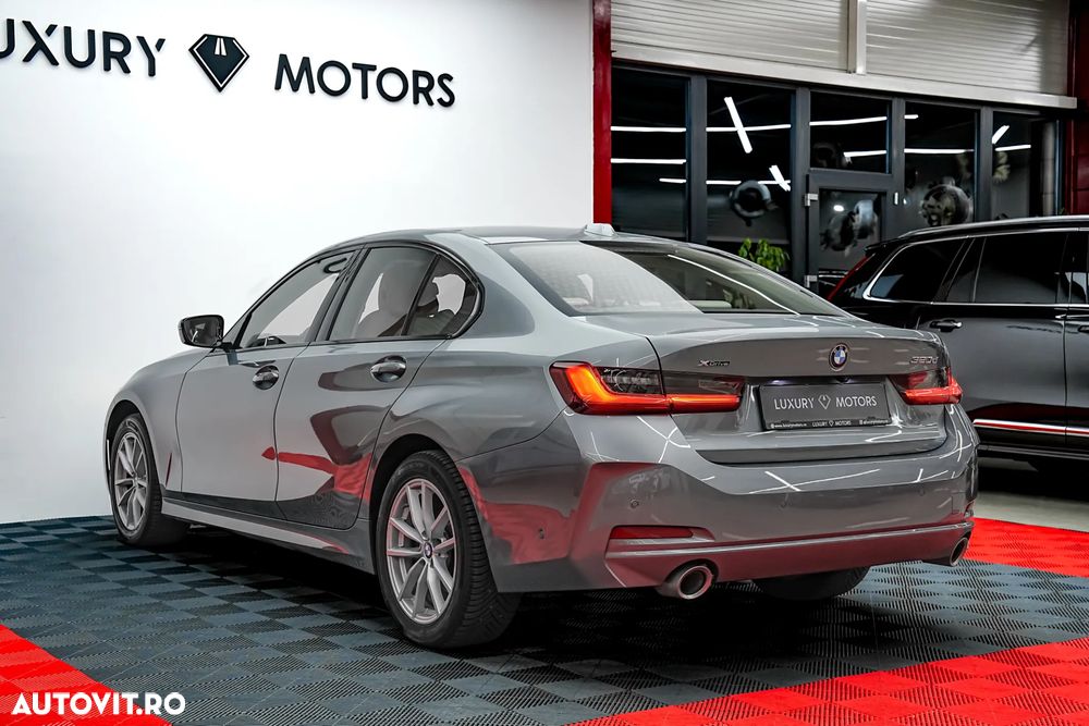 BMW Seria 3 320d xDrive Aut. Sport Line - 7