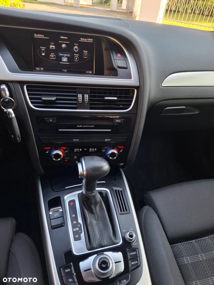 Audi A4 Avant 2.0 TDI DPF quattro S tronic S line Sportpaket - 18