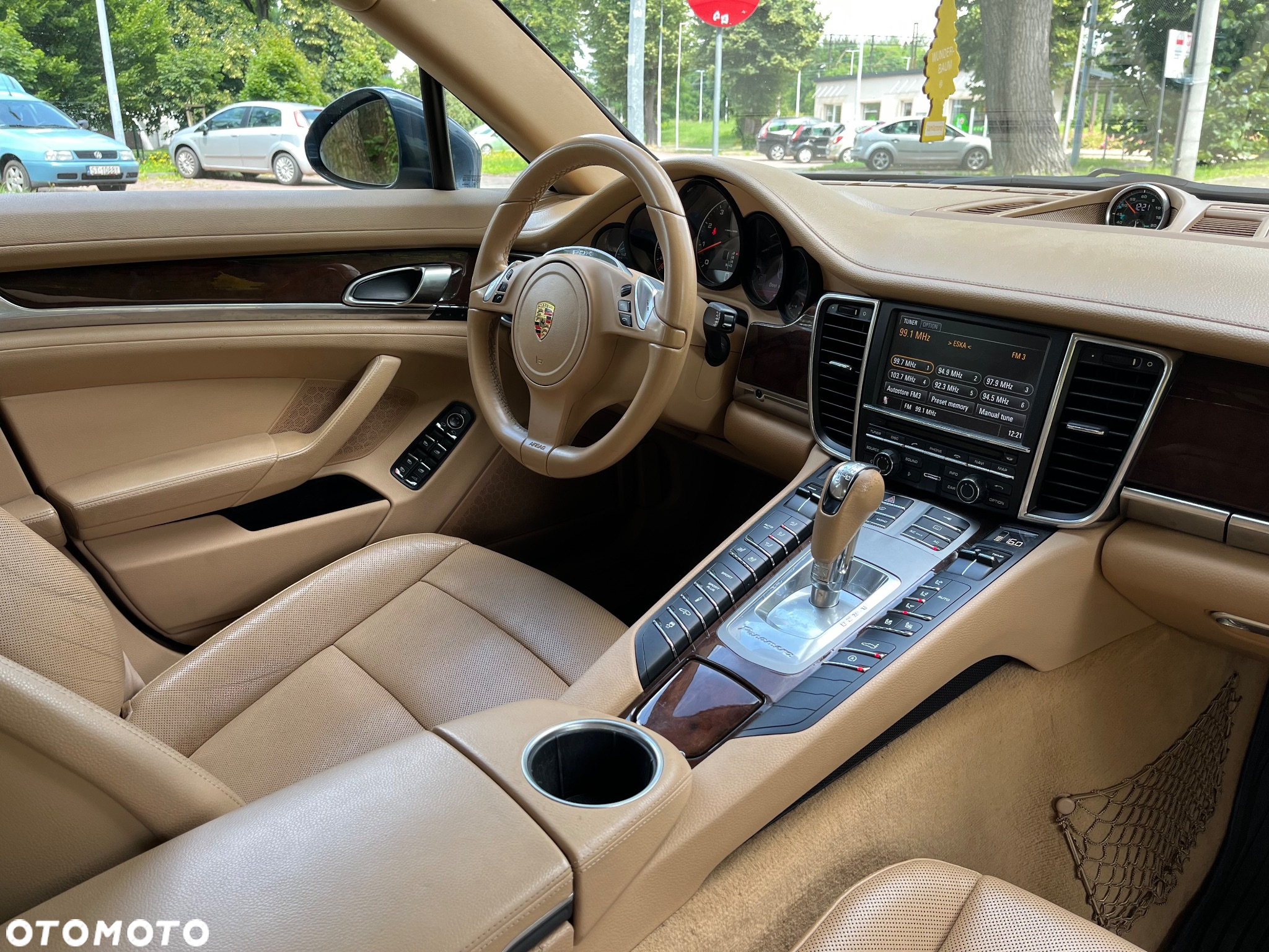Porsche Panamera 4 - 6