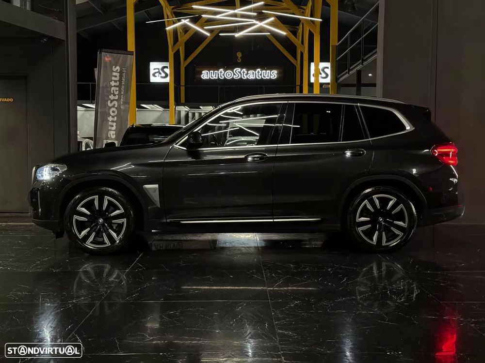 BMW iX3 Inspiring - 7