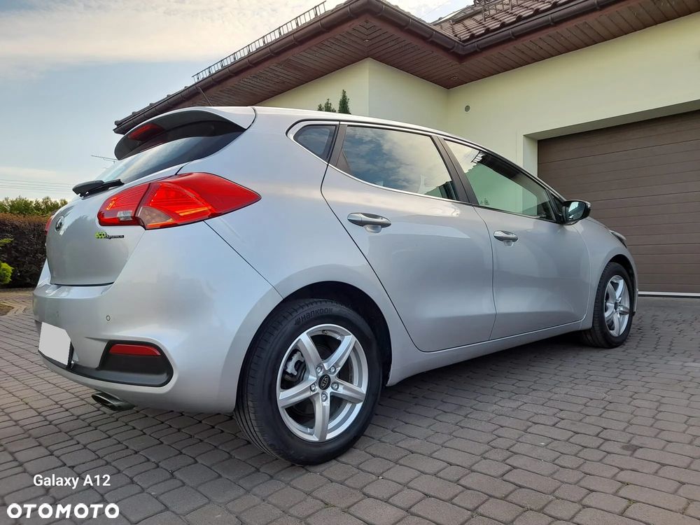 Kia Ceed 1.4 CVVT ISG Attract - 9